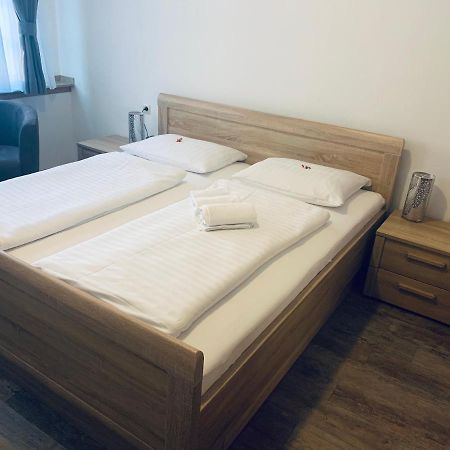 Hotel Brauhaus Zur Krone 베르그하임 외부 사진